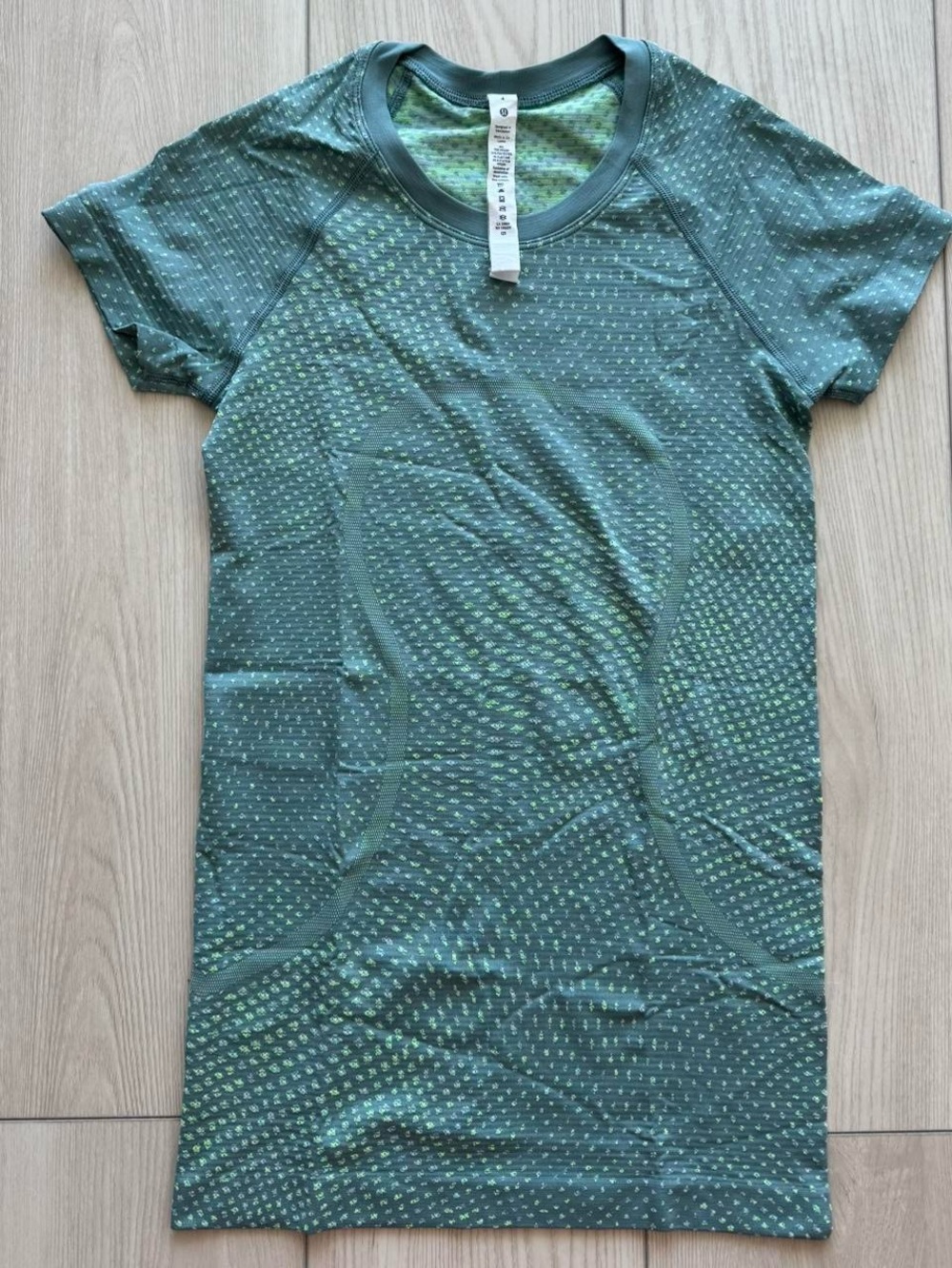 Lululemon Swiftly Tech Short Sleeve Top